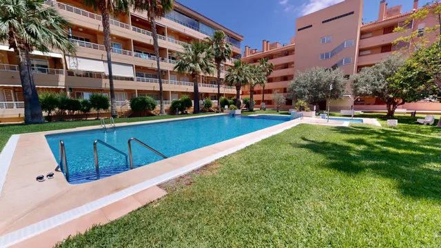 Exclusivo Apartamento de 3 dorm. en Albir — 15