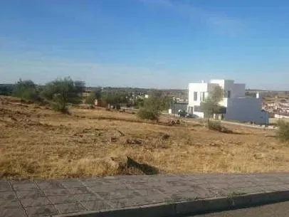 TERRENO EN VENTA EN FREGENAL DE LA SIERRA — 4