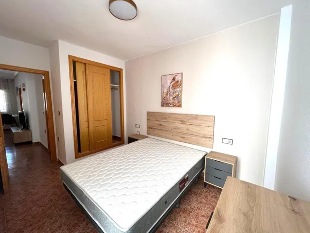 Acogedor Bungalow Semireformado en Los Balcones, Torrevieja — 16