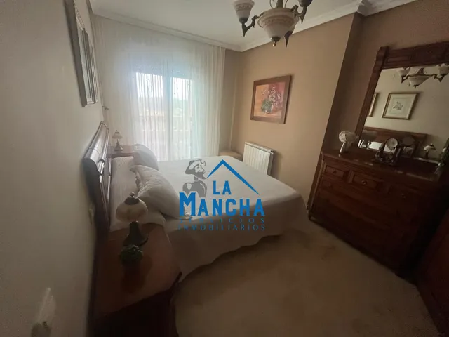 *235.000€* INMOBILIARIA LA MANCHA VENDE ADOSADO EN HELLIN-ALBACETE — 22
