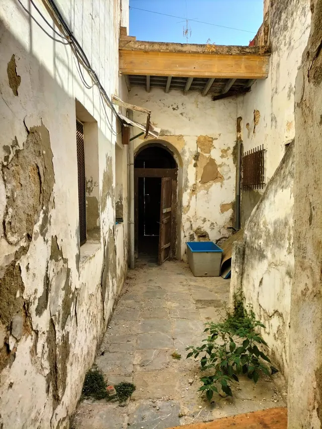 Casa para reformar en el centro de Puerto Real - foto 2