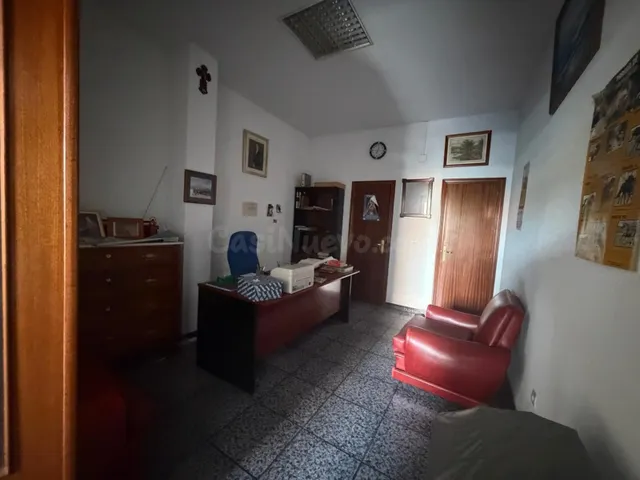 OFICINA EN EL PARQUE LA NORA, EN MALPARTIDA DE CÁCERES - foto 3