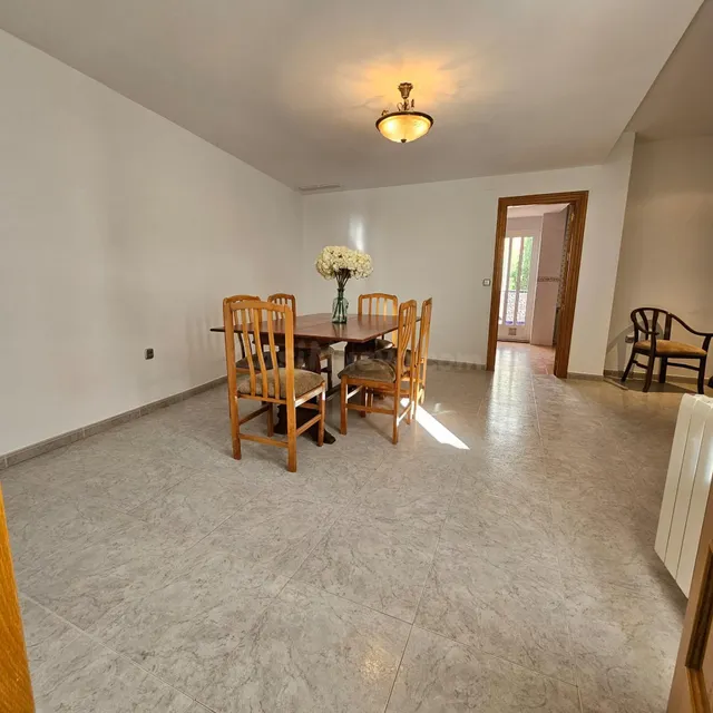 Casa 4 habitaciones 189m² en venta - Centro - foto 4