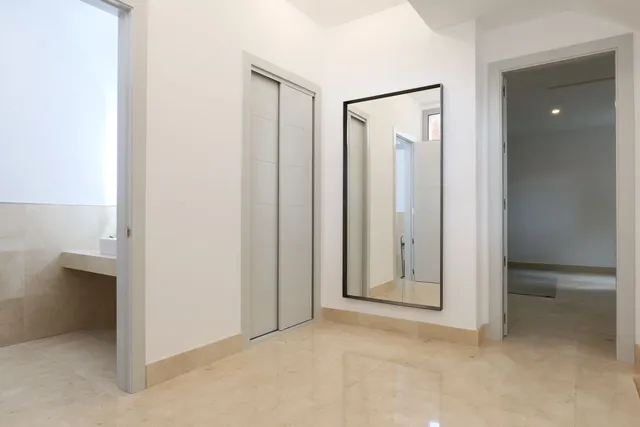 Chalet 6 habitaciones 777m² en venta - El Madroñal — 38