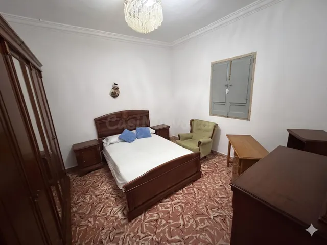 Casa de planta baja con nave garaje y gran huerto - foto 4