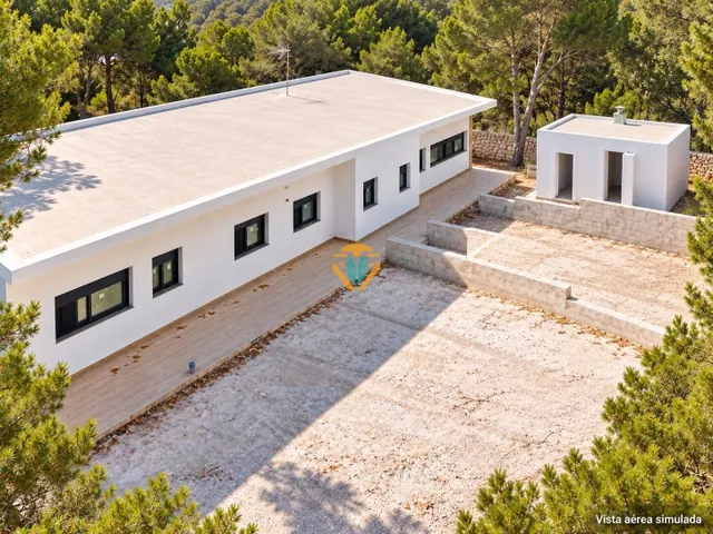 CHALET CERCA DEL ALBIR — 12