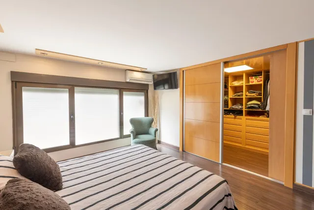 Exclusivo dúplex tipo loft de 225 m2 con apartamento independiente en una ubicación inmejorable — 12