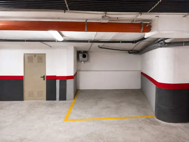 Elegante vivienda en esquina con garaje OPCIONAL en pleno centro de Alicante (Castaños / Santa Bárbara). — 18