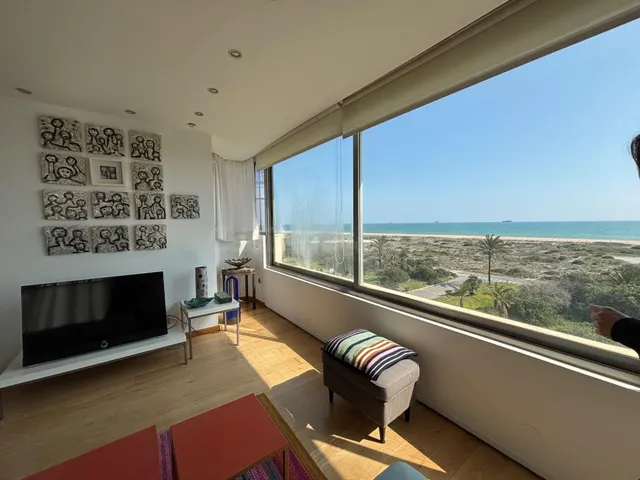 ¡Vistas al mar y relax total en El Saler! Piso reformado y l - foto 3