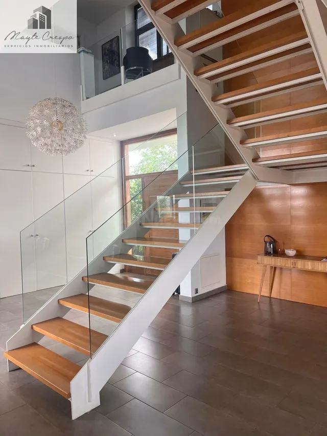 Villa Contemporanea con vistas 360º — 3