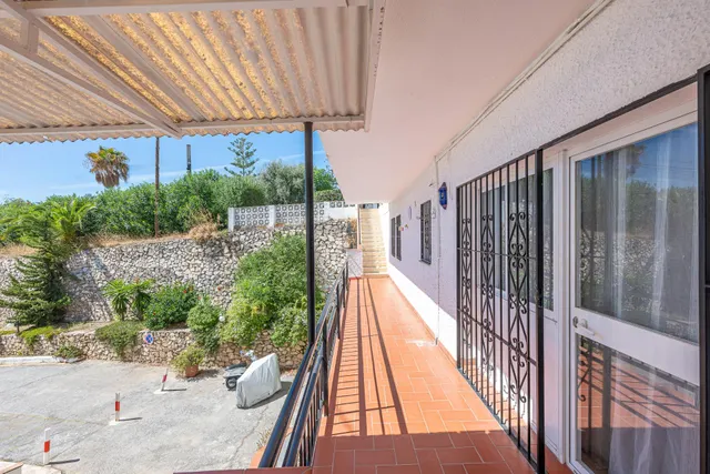 ¡Oportunidad en Doña Pilar! Piso de 2 dormitorios con piscina, jardines, parking y pista de tenis — 20