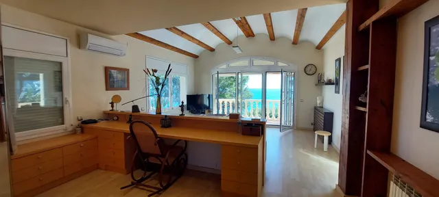 Chalet en venta en Les Tres Cales — 27