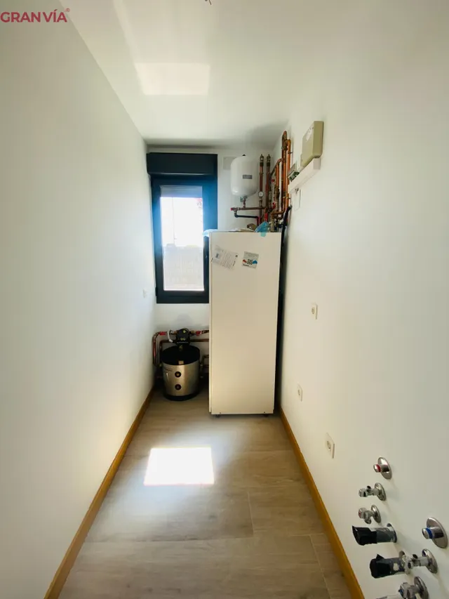 Chalet en venta en Haro — 10