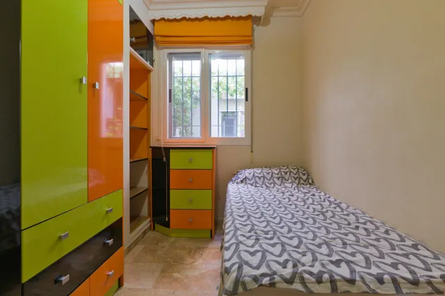 Piso en el centro de Armilla con patio privado de 66m — 14