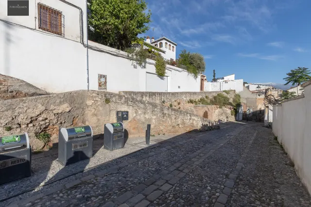 Terreno urbano en venta - Albaycin — 21