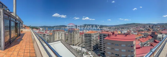 Dúplex en venta en Plaza Francisco Fernández del Riego, Vigo - foto 2