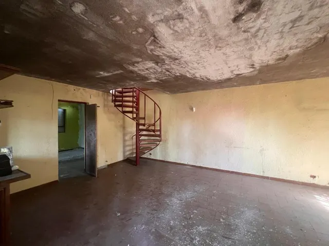 Vivienda unifamiliar con gran parcela en Valverde de la Virgen - León — 20