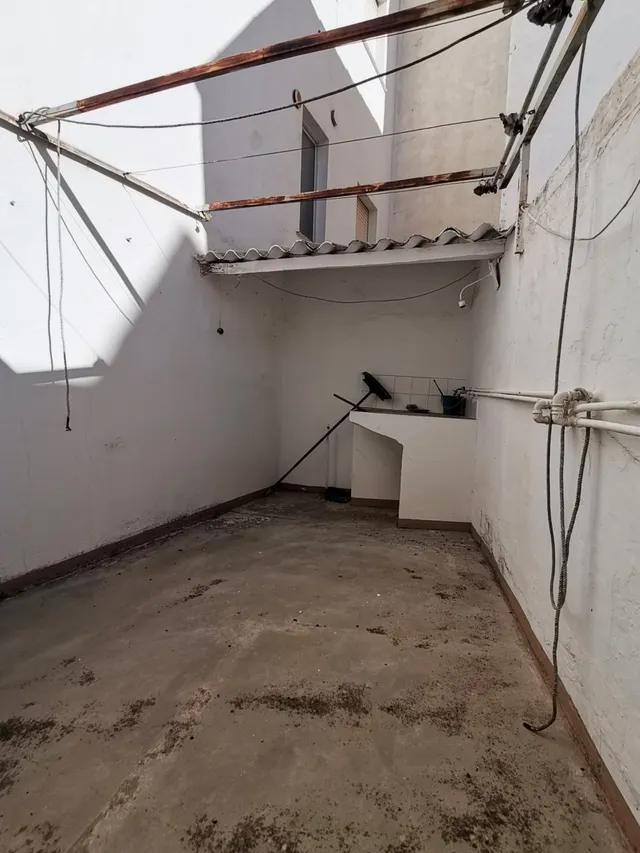 CASA A LA VENTA EN ZONA AVENIDA DE LA CONSTITUCION — 13