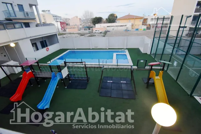 AMPLIO CON DOS TERRAZAS, PISCINA Y GARAJE — 2
