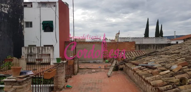 MAGNIFICA CASA EN CASCO HISTORICO PARA REHABILITAR IDEAL PARA INVERSORES — 3