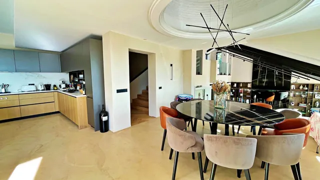 Chalet 5 habitaciones 639m² en venta - Costa del Sol — 18