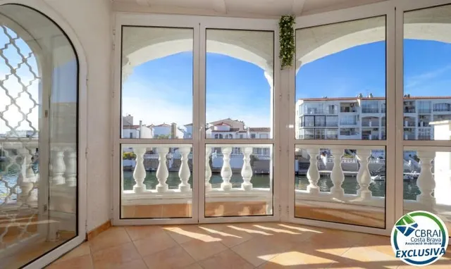 Magnífica casa de pescador con fondeo y piscina — 9