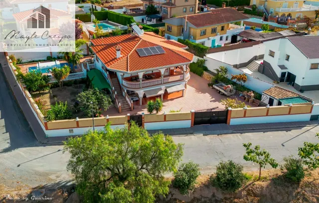 Espectacular chalet de lujo en El Puntal
