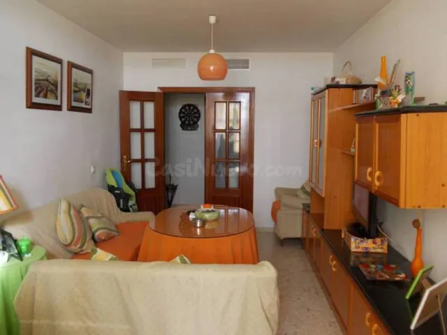 Amplio piso en venta con terraza y garaje en Olivenza – 80.0 - foto 3