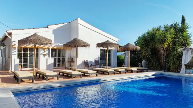 Chalet 4 habitaciones 263m² en venta - Costa del Sol — 7