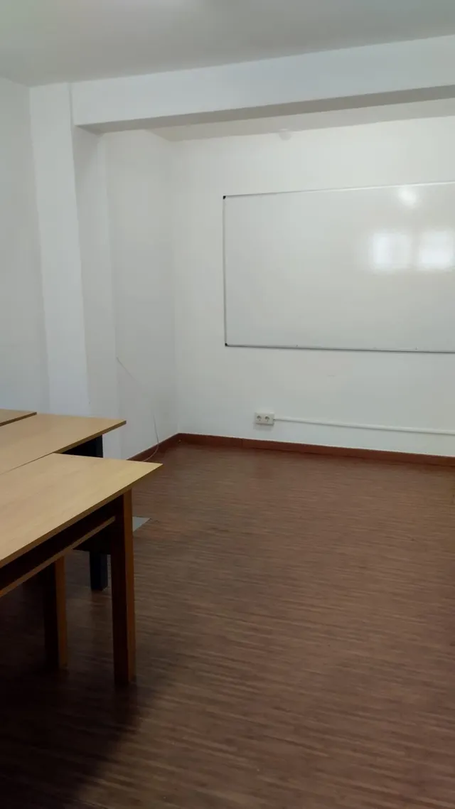 LOCAL ACONDICIONADO EN ALQUILER PARA ACADEMIA — 8