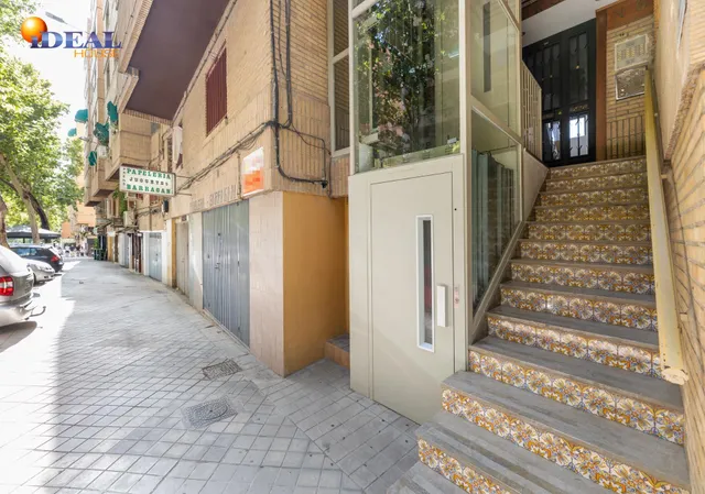 Piso amplio y luminoso cerca de Estación de Autobuses — 25