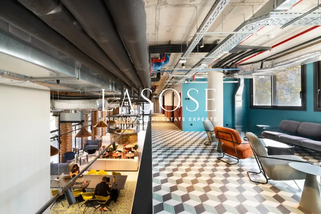 Acogedor estudio en un lujoso coliving a pocos metros de la playa de Bogatell — 20