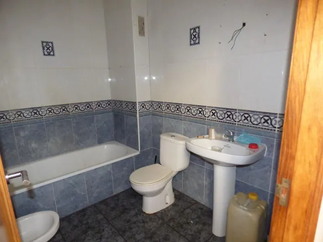 Casa en Blanes con Vistas y Potencial de Reforma por solo €199,000 — 15
