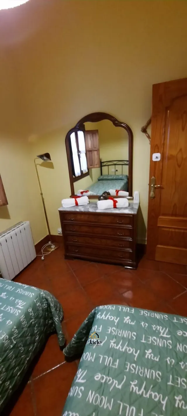Amplia y luminosa casa chalet en cerro muriano - hipotecable — 33