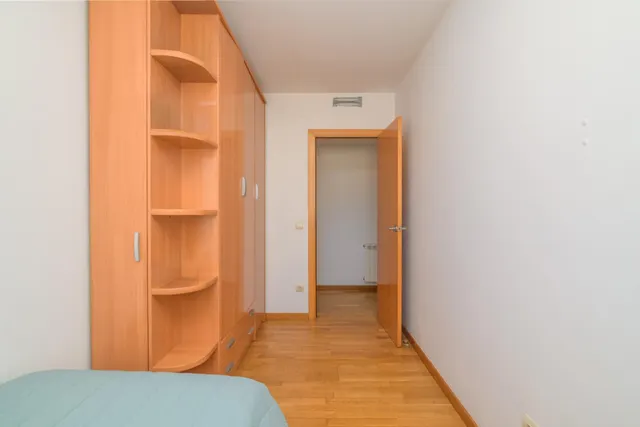 Impecable y céntrico en Manresa: 3 hab, suite y balcón — 17