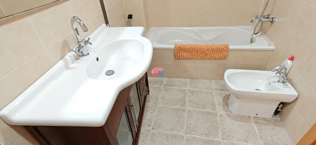 Estupendo piso para entrar a vivir — 10