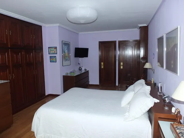 Se vende piso de 180 m2 en la plaza lazurtegui — 31