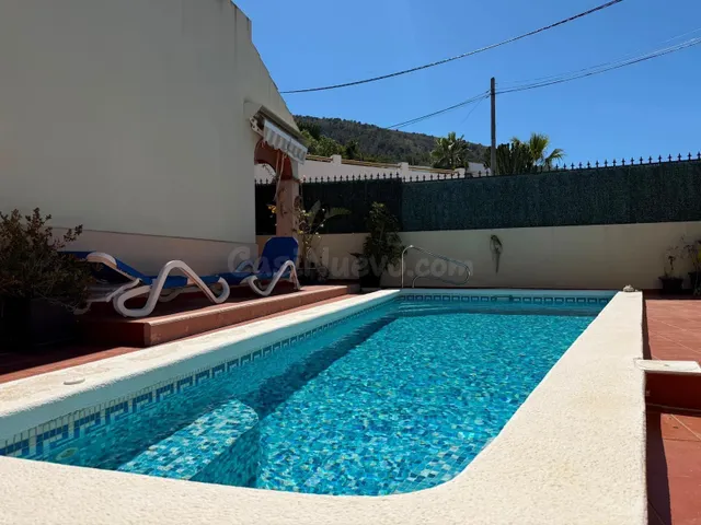 SE ALQUILA CASA INDEPENDIENTE ALBIR - foto 3