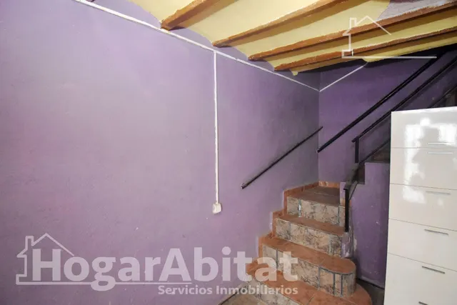 CASA MUY AMPLIA PARA REFORMAR, CON TERRAZA Y TRASTERO — 19