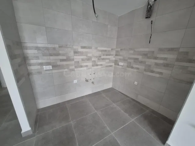 SE VENDE PISO EN ZONA PLANTA BAJA EN BARRIO BAJO - foto 2