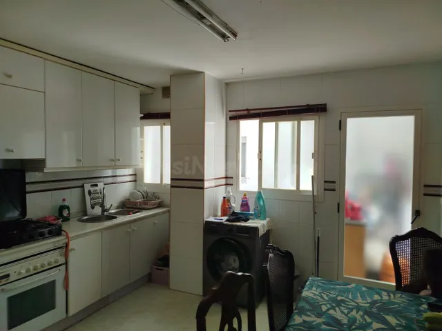 GRAN PISO CÉNTRICO EN ADRA - foto 3