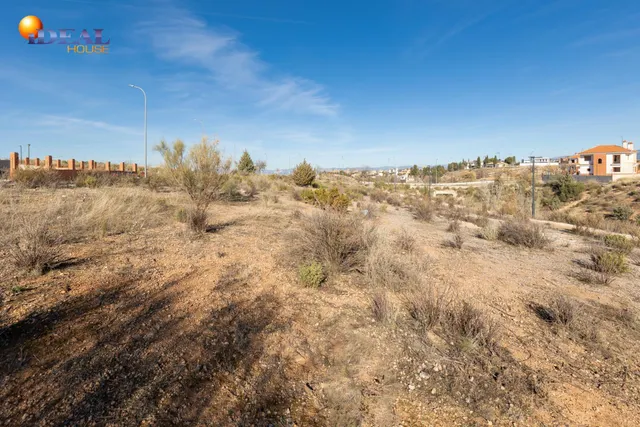 Venta de parcela urbana en Otura (Zona Santa Clara Golf) — 8