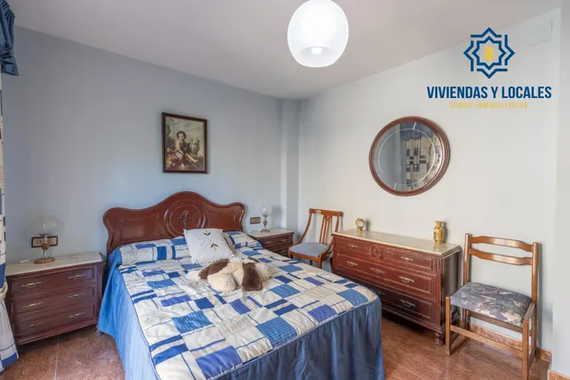 Casa independiente a 5 minutos de Granada en buen estado para entrar a vivir — 31