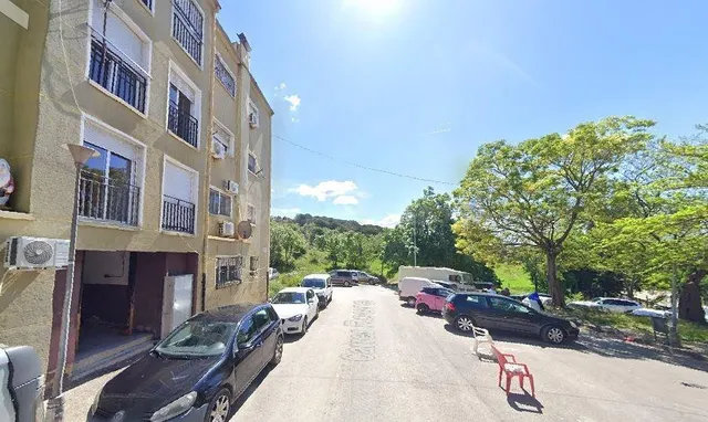 Se vende piso CESIÑN DE REMATE en C/ CAÑADA Roure en Giron
