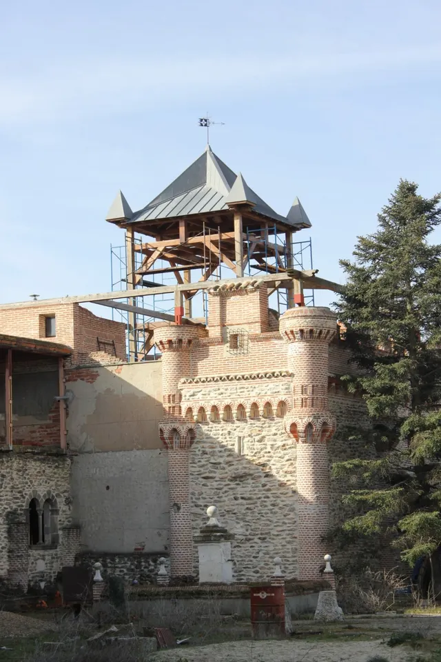 EN VENTA EDIFICIO EN CIGALES — 19