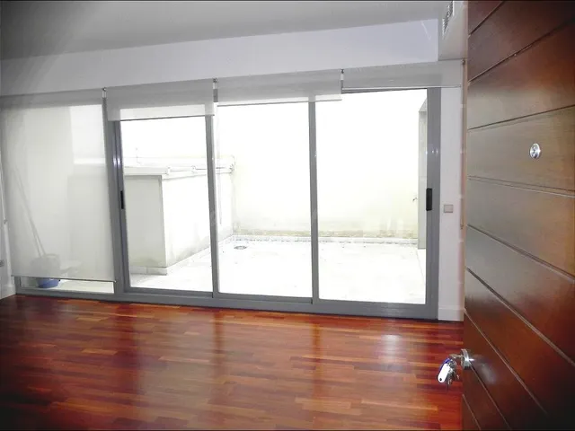 PISO JUNTO A LA CAMPANA CON TERRAZA PROPIA - foto 3