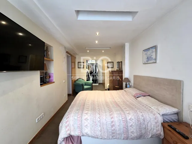 Espectacular casa con jardín y piscina privada en la ciudad de mataro — 28