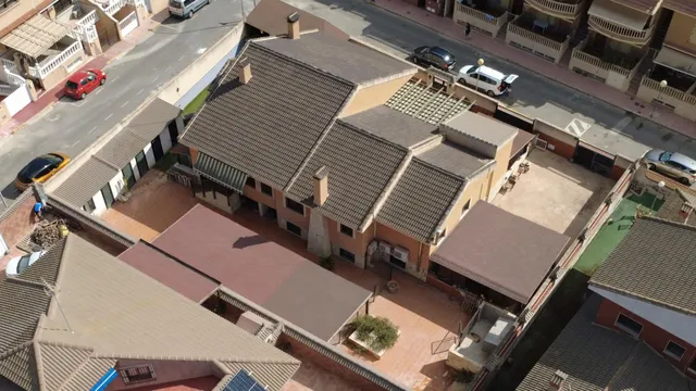 OPORTUNIDAD PATRIMONIAL ÚNICA EN PRIMERA LÍNEA DE GUARDAMAR DEL SEGURA — 29