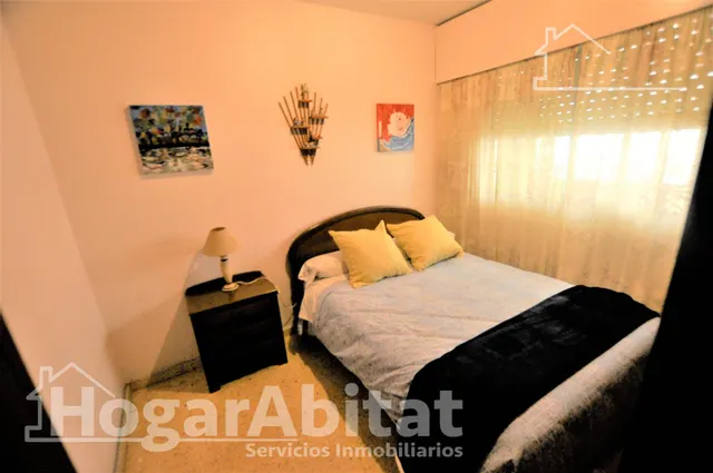 ¡EN BUENA ZONA! AMPLIO, BONITO Y LUMINOSO CON BALCÓN, TODO AMUEBLADO — 18