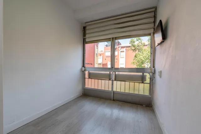 Piso de 5 dormitorios ideal para INVERSORES junto a edificio Junta Andalucía de Almanjáyar — 19